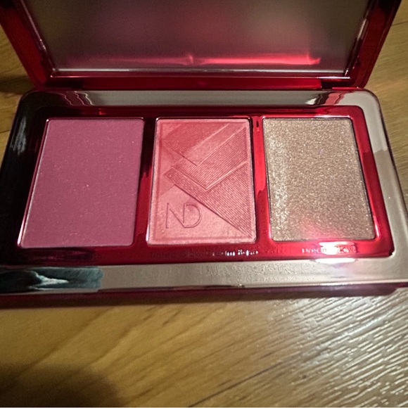 Natasha Denona Other - Natasha Denona Berry Pop Cheek Trio Palette